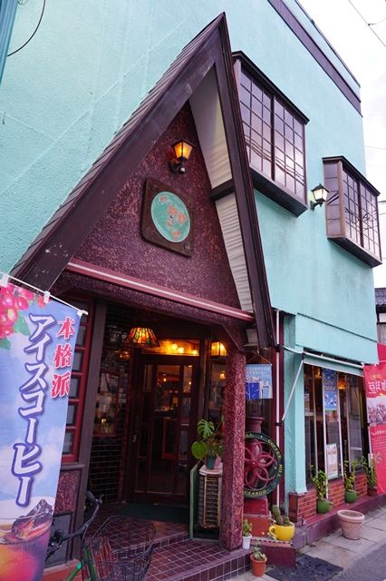 佐渡相川喫茶店カフェドカトレア外観1