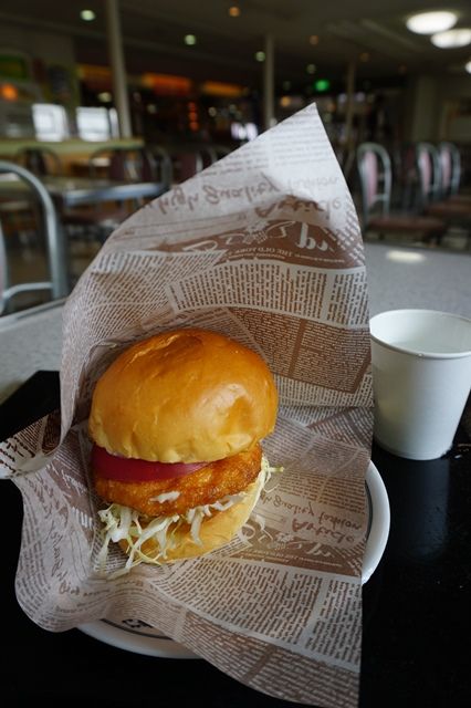 おけさ丸限定えびしんじょバーガー4