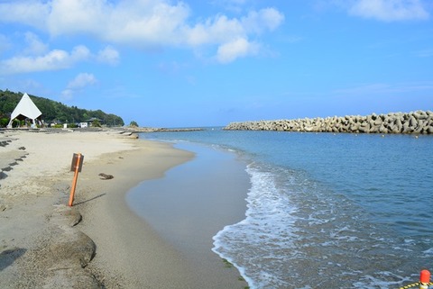 佐渡城が浜海水浴場１