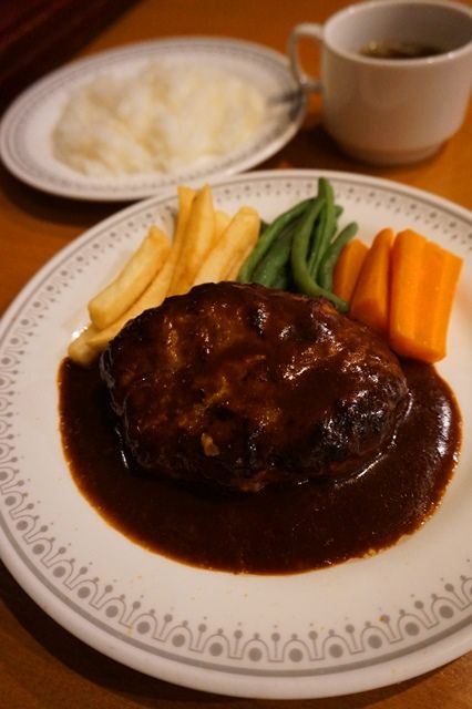 佐渡こさどハンバーグデミグラスソース