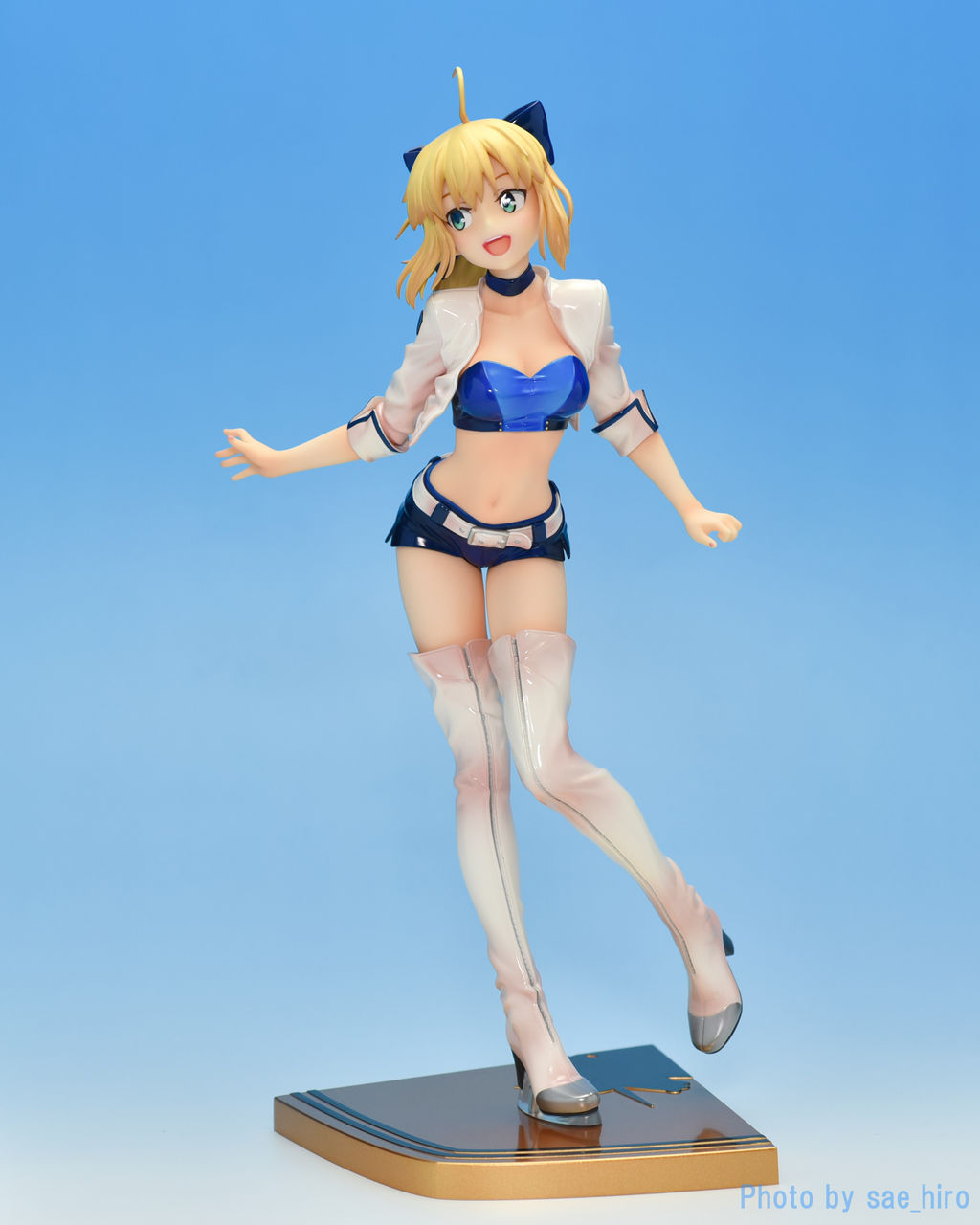 Plusoneより「セイバー TYPE-MOON RACING Ver.」1/7スケール