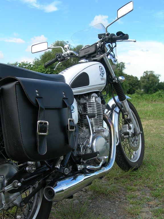 SR400のPRUNUSショートマフラーインプレ : □ Kick to Start □