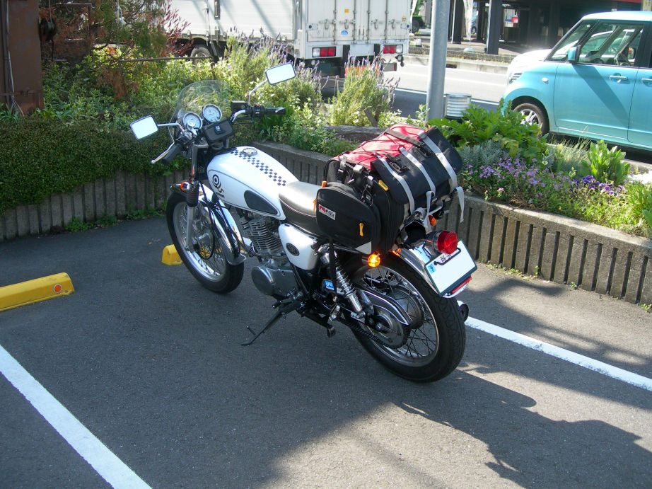 心に強く訴える Sr400 シートバック カランシン 心に強く訴える Sr400 シートバック カランシン