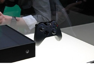 24982XboxONE3