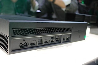 24982XboxONE6