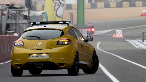 52445GTSport6b