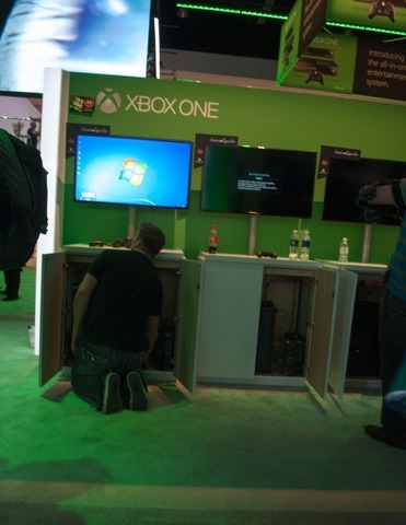 35764fourGamer1