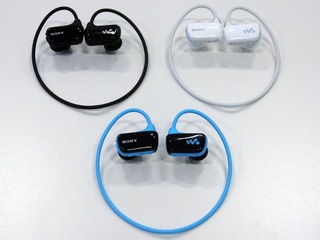 23496WWalkman1
