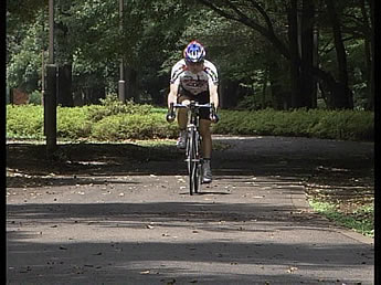 NHKの自転車番組 : サギノミヤの片すみで何かを呟く