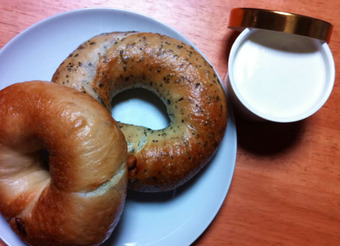 20110213coo_bagel