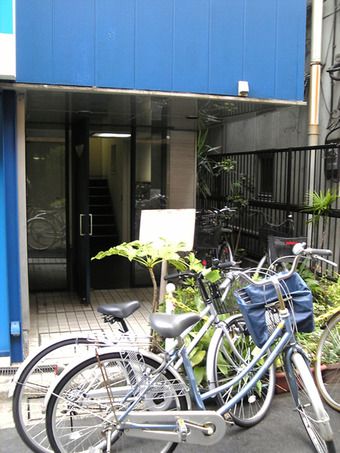 20101003meiwaku_zitensha03