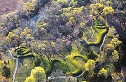 serpent-mound-Ohio-500x327