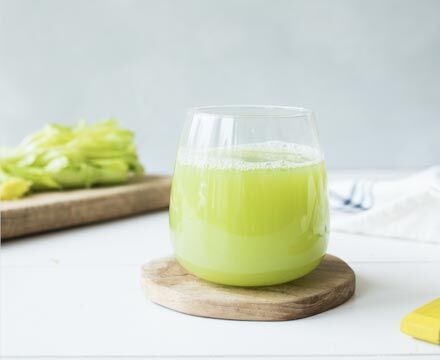 celery-juice-helps-acid-reflux