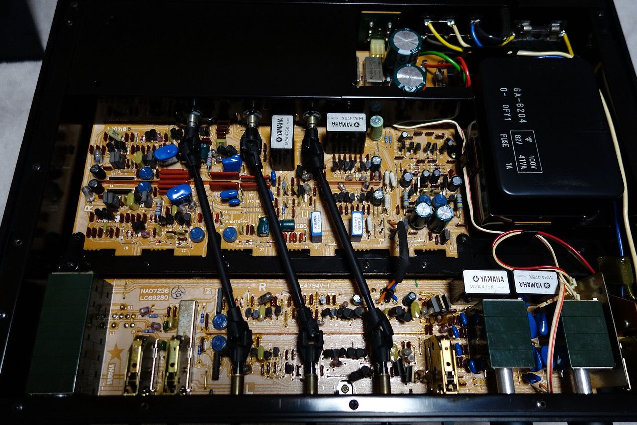 YAMAHA C-2a の内部をチェックしました : アンプジャンカーのblog