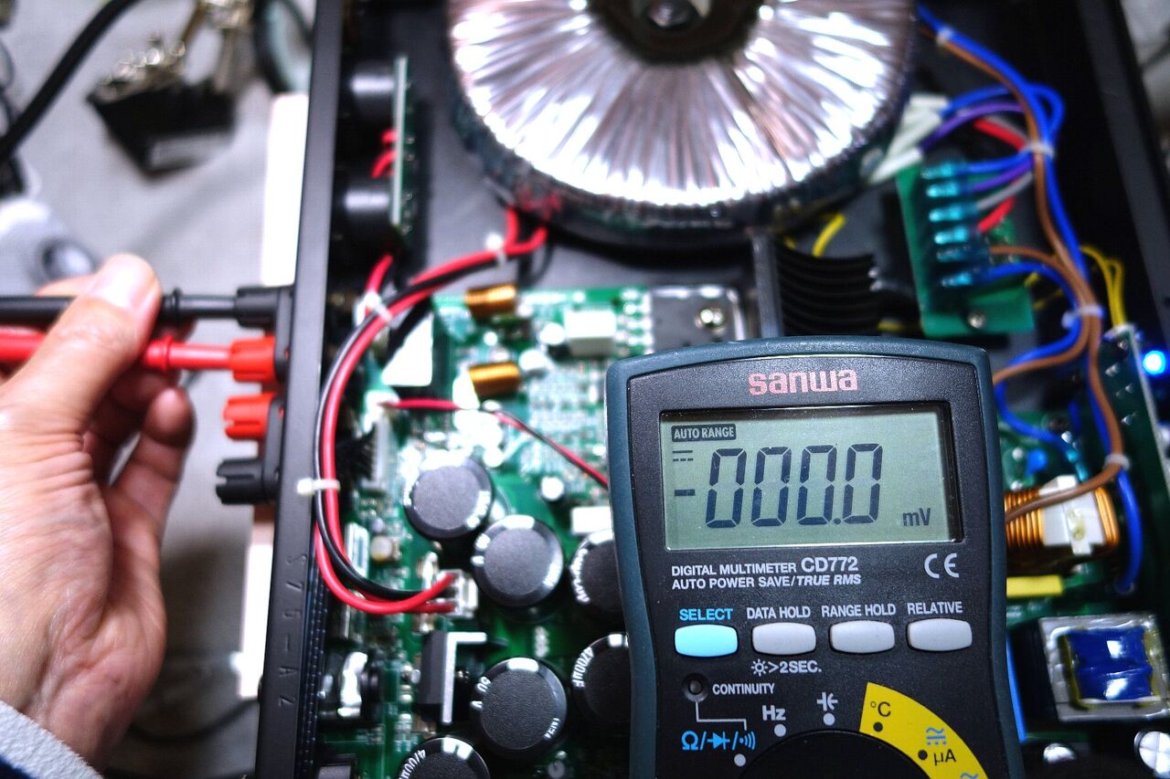 Thomann S-75mk2 2号機ジャンクの通電試験しました : アンプ Thomann S-75mk2 2号機ジャンクの通電試験しました : アンプ