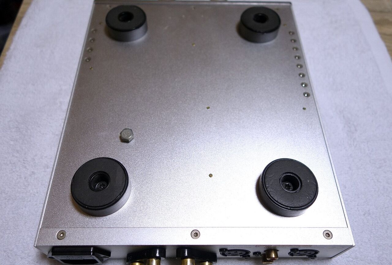 CEC ヘッドフォンアンプ HD53 ジャンクを入手しました : アンプ CEC ヘッドフォンアンプ HD53 ジャンクを入手しました : アンプ