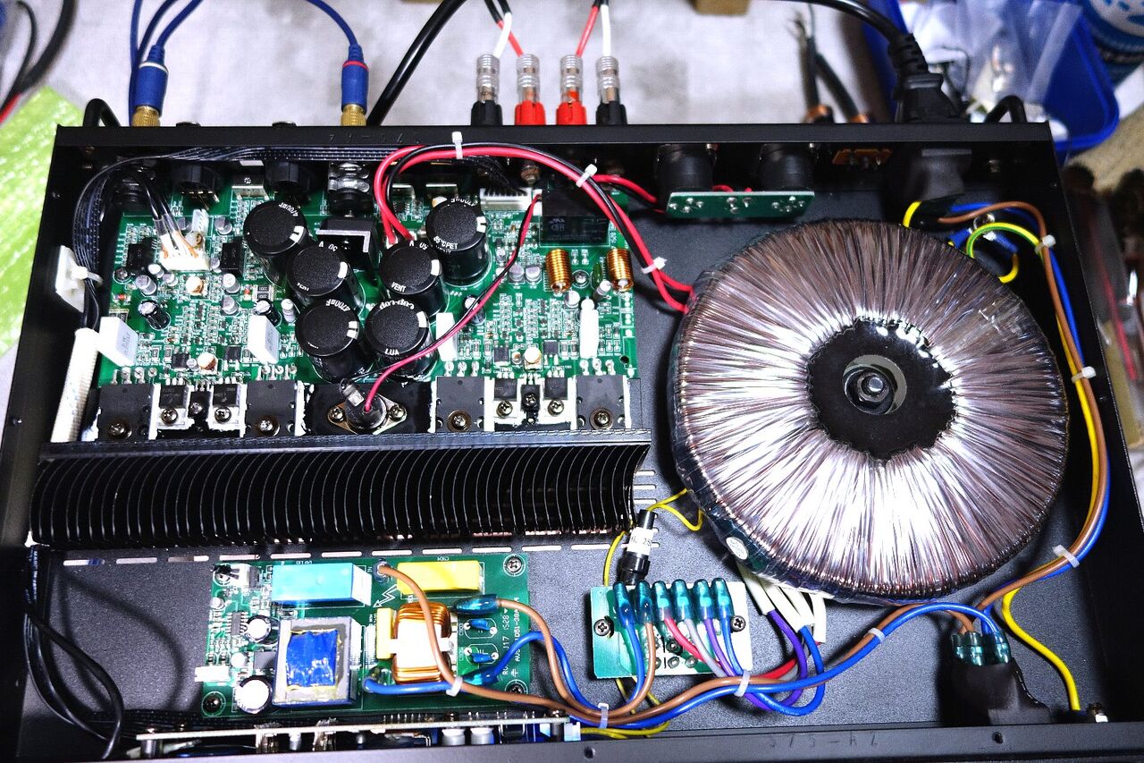 Thomann S-75mk2 2号機ジャンクの通電試験しました : アンプ Thomann S-75mk2 2号機ジャンクの通電試験しました : アンプ