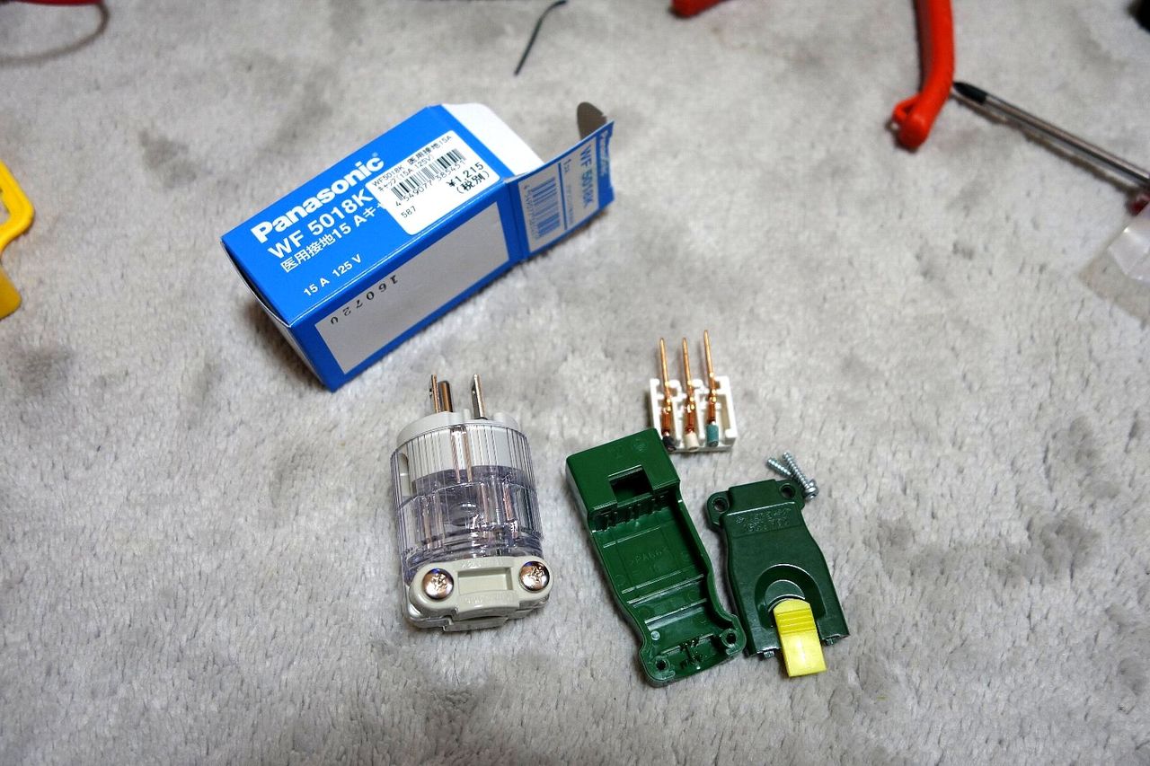 OA用のACタップに 医療用接地 WF5018K を付けてみました : アンプ 