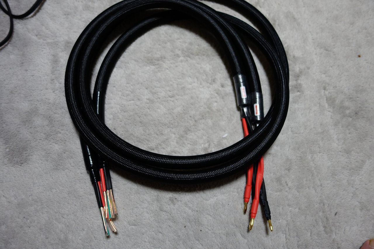 モンスターケーブル M2.4S バイワイヤ スピーカーケーブル　約３m　ペア 約3.0m】Monster Cable M2.4s Bi WIRE スピーカーケーブル（ペア）