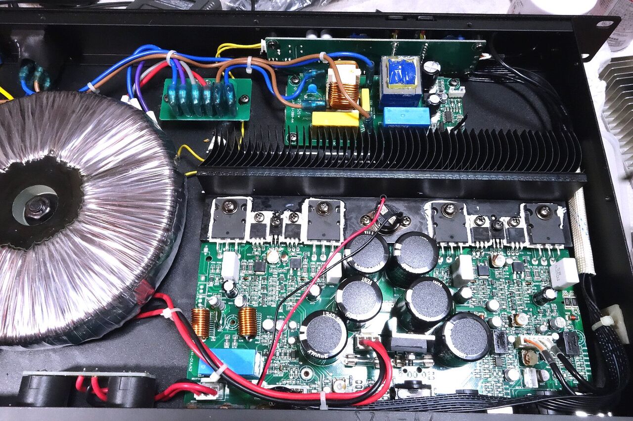 Thomann S-75mk2 ジャンク2号機が届きました : アンプジャンカー Thomann S-75mk2 ジャンク2号機が届きました : アンプジャンカー