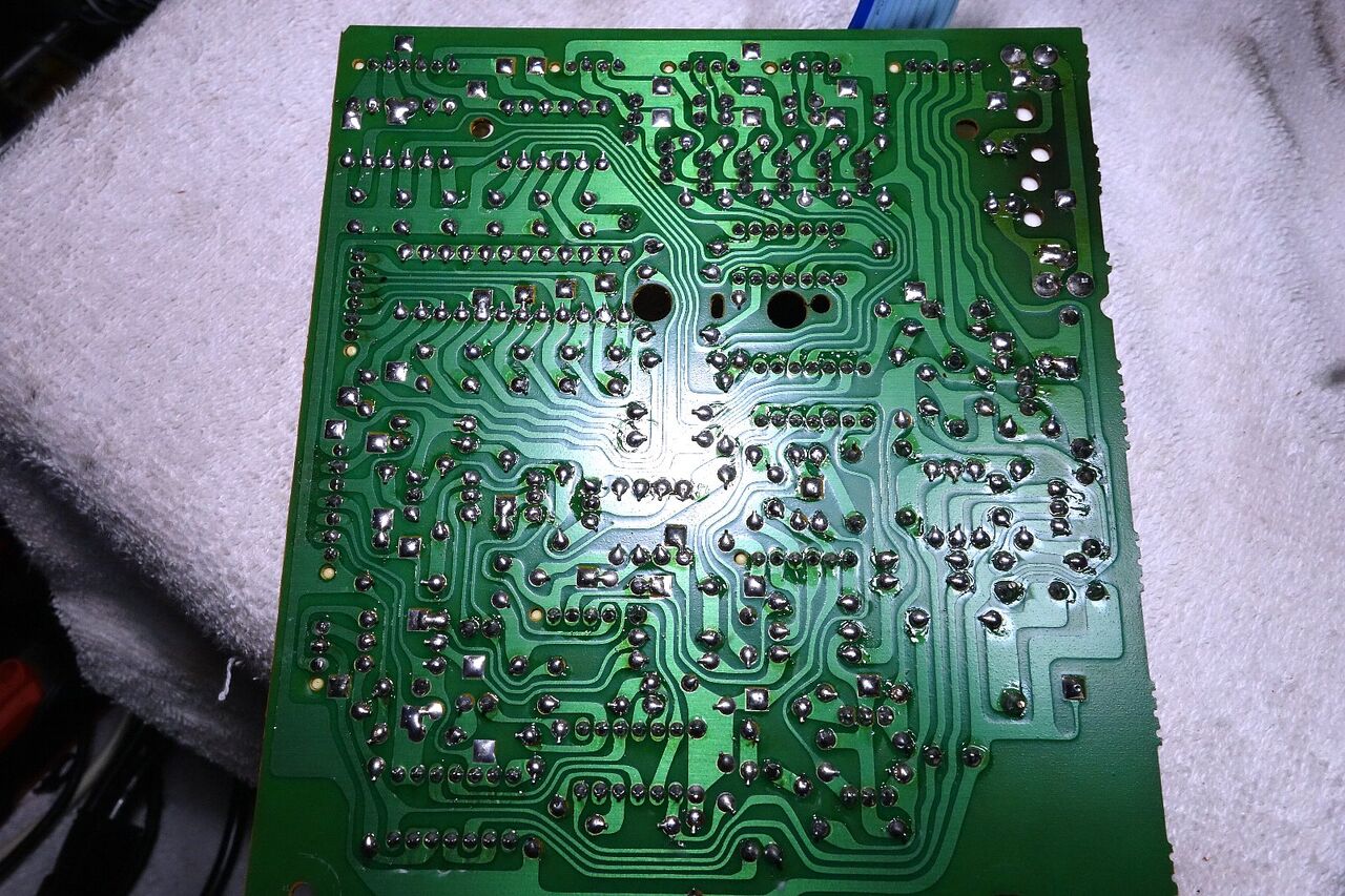 YAMAHA C-70 ジャンクの通電試験と調整を行いました : アンプジャン