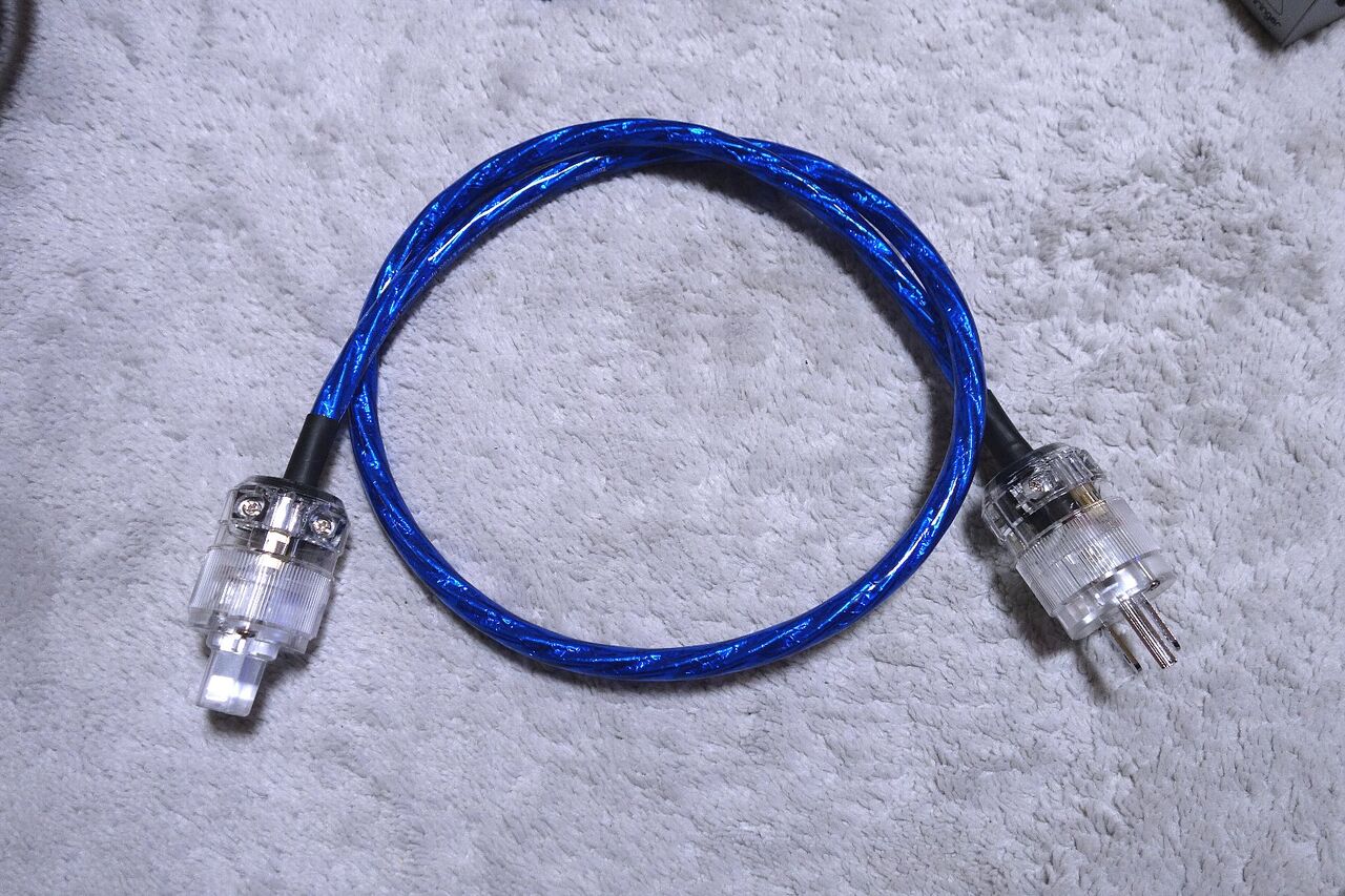Zonotone 6NSP-Granster 4400 Meister Bi-Wire を入手しました Zonotone 6NSP-Granster 4400 Meister Bi-Wire を入手しました