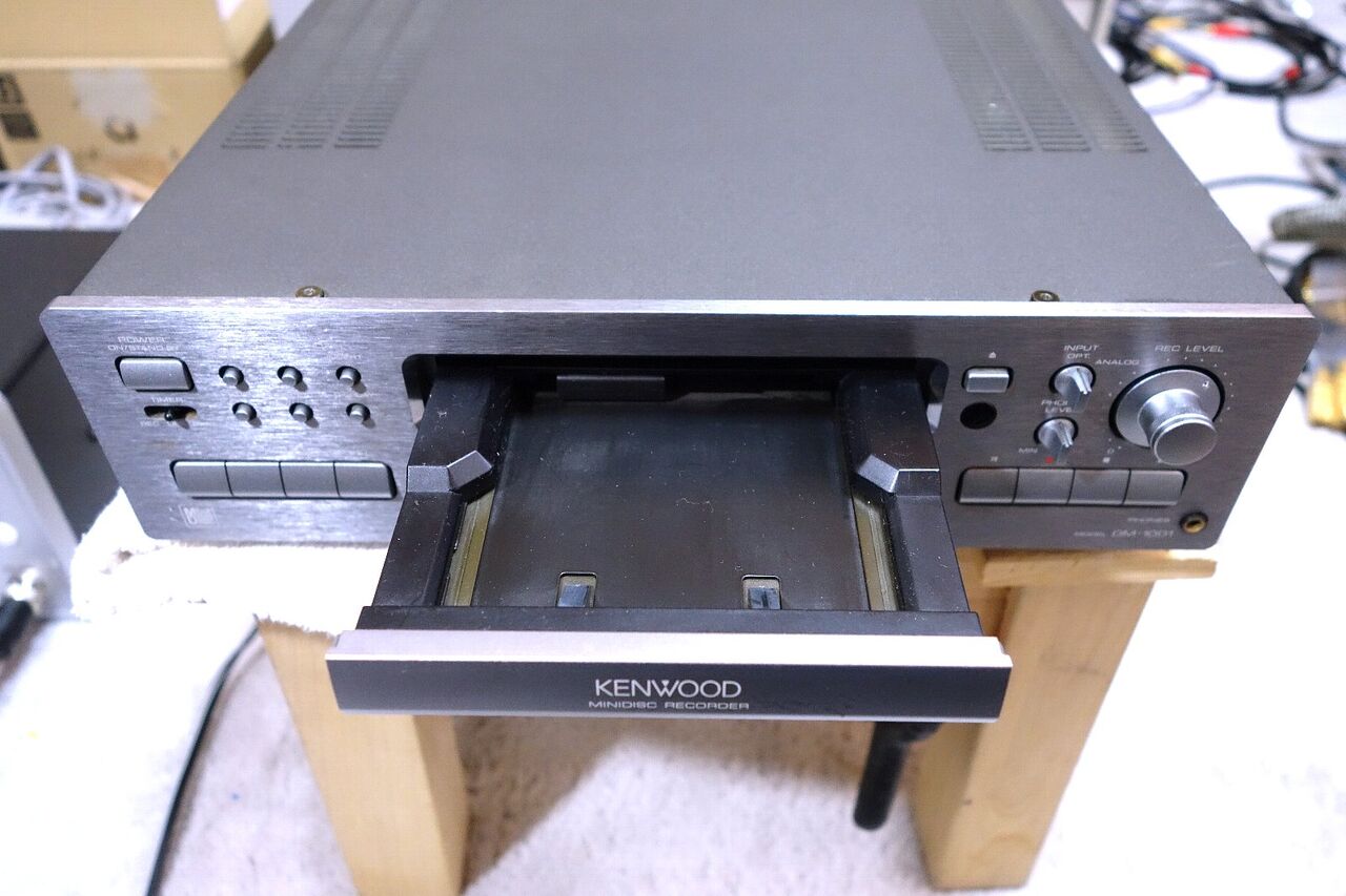 KENWOOD DM-1001 ジャンクをリカバリーします : アンプジャン KENWOOD DM-1001 ジャンクをリカバリーします : アンプジャン