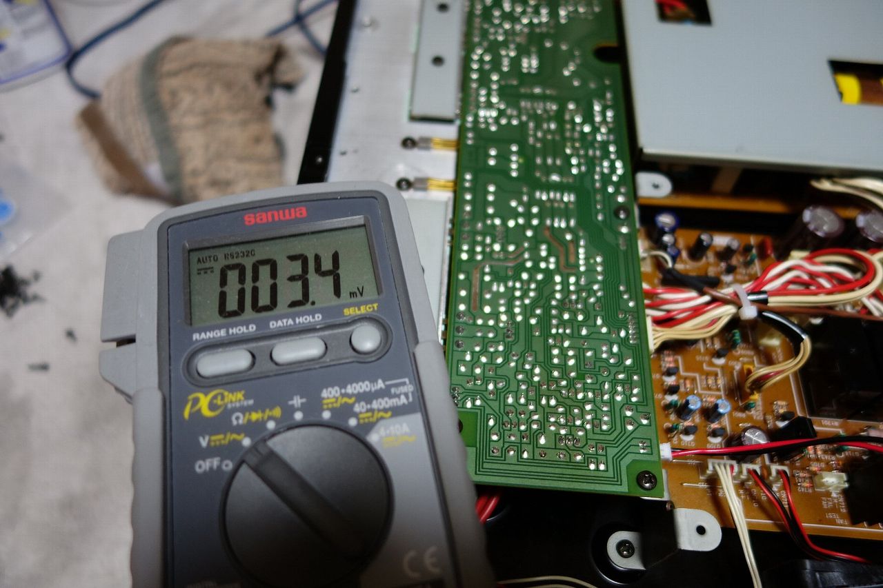 ヤマハ CS30L（電源入りますが音が出ないジャンク品です）