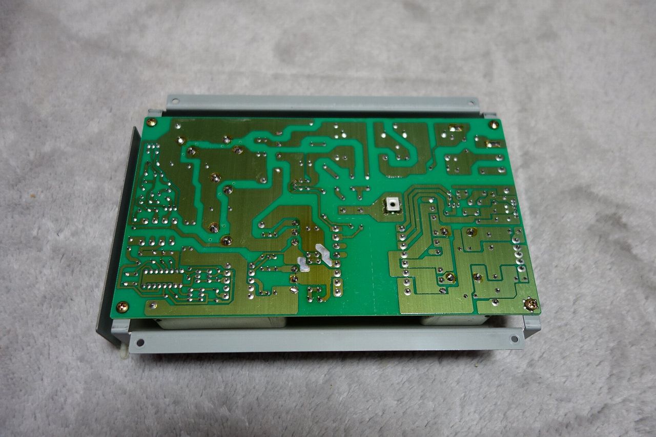 Roland RAD SRA-200E 3号機ジャンクの内部探索 : アンプジャンカーのblog