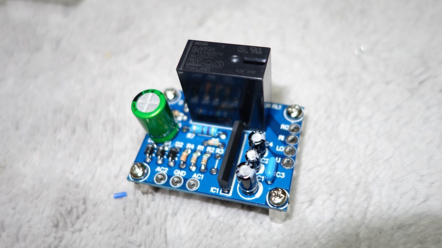 【動作未確認/希少】Crown D-45 パワーアンプ 海外プラグ ジャンク crown D-45 パワーアンプ【ジャンク】動作未確認電源つきます