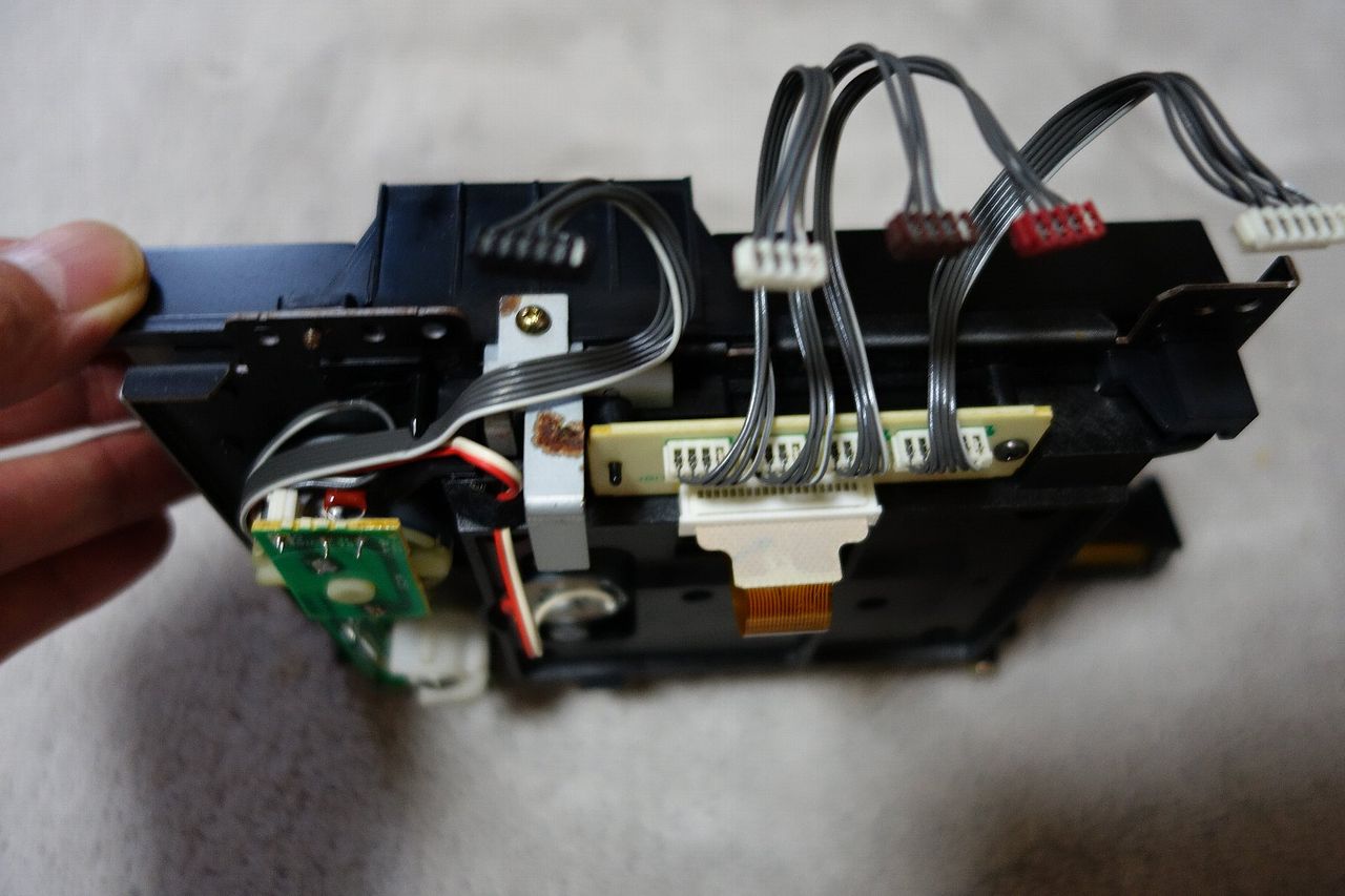 SONY CDP-338ESD ベルト交換しました : アンプジャンカーのblog SONY CDP-338ESD ベルト交換しました : アンプジャンカーのblog