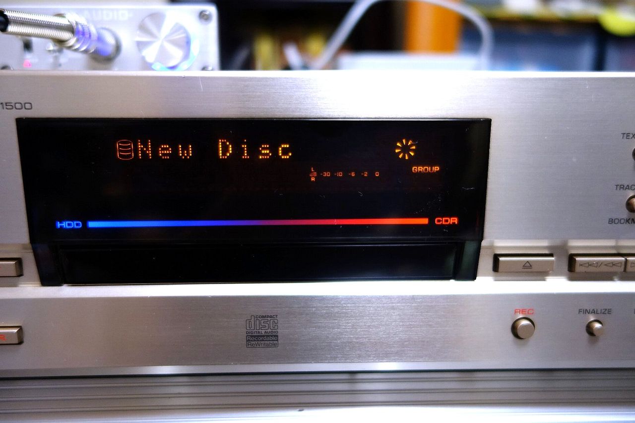 YAMAHA CDR-HD1500 のピックアップ交換しました : アンプジャン YAMAHA CDR-HD1500 のピックアップ交換しました : アンプジャン