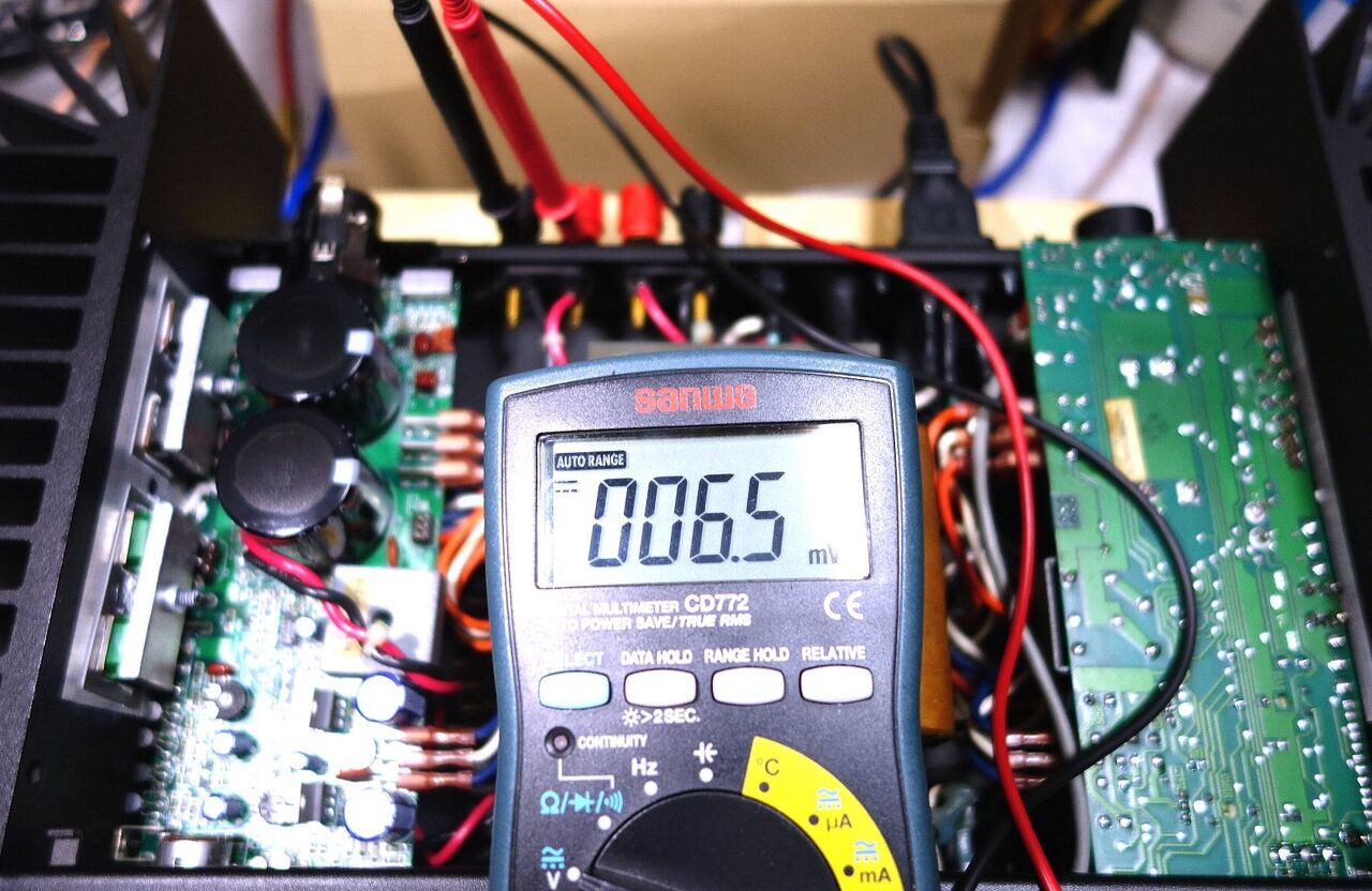 Hafler P3000 ジャンクの通電試験してみました : アンプジャン Hafler P3000 ジャンクの通電試験してみました : アンプジャン