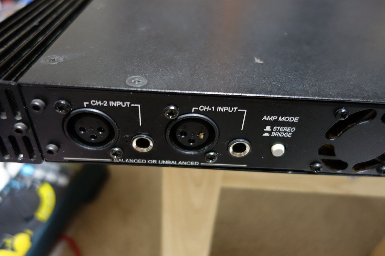 通電不可のジャンク品 ClassicPRO CP400 ということでしたが