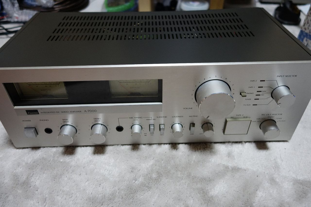 SANSUI A-7000 通電しないジャンクを入手しました : アンプ SANSUI A-7000 通電しないジャンクを入手しました : アンプ