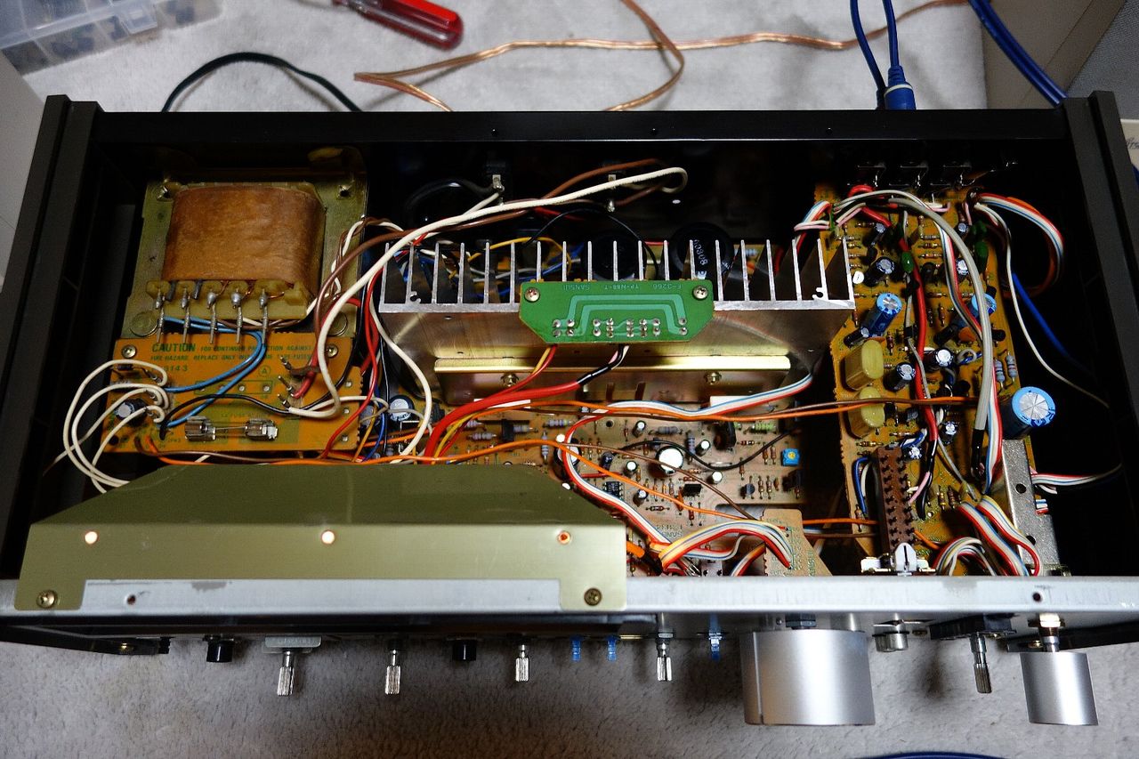 SANSUI A-7000 レストア完了しました : アンプジャンカーのblog SANSUI A-7000 レストア完了しました : アンプジャンカーのblog