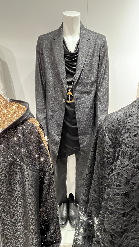 A560F58A-6D3C-4C42-A28C-19227BEED9CD