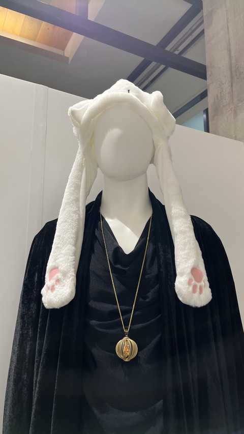 D2782A04-8B15-41FA-8AD9-F94A0EDF2B27