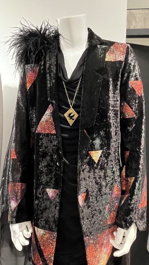 C3A696A0-1FCD-4B8E-8E58-BD9232E6C5AE