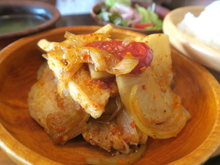 ひとくち食べると夢中になる 世界一唐辛子をよく使うブータン料理 代々木上原 ガテモタブン 美食磁石 Powered By ライブドアブログ