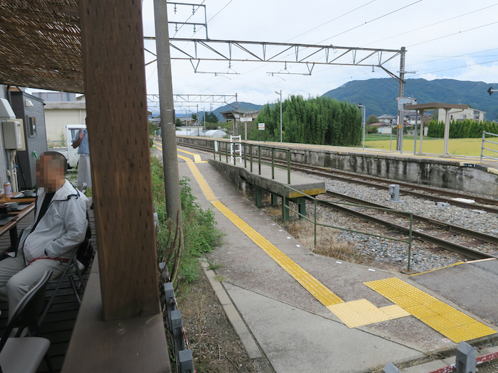 20e042b0.jpg