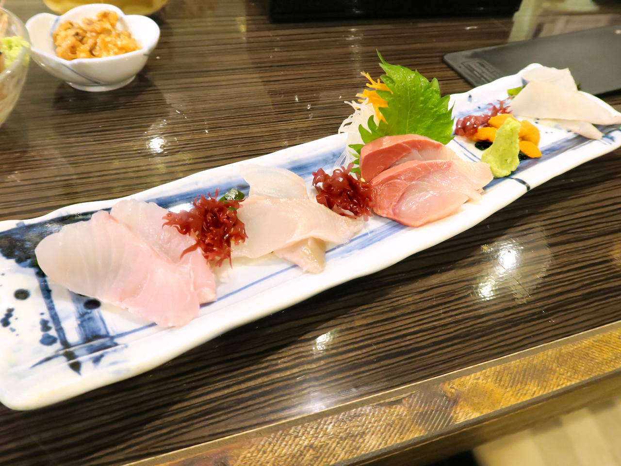 活イカ踊り造りが1 0円 海のがき大将が自身を持ってオススメしてくれます 北海道 函館 海がき本店 美食磁石 Powered By ライブドアブログ 活イカ踊り造りが1 0円 海のがき大将が自身を持ってオススメしてくれます 北海道 函館 海がき本店 美食磁石 Powered By ライブドアブログ