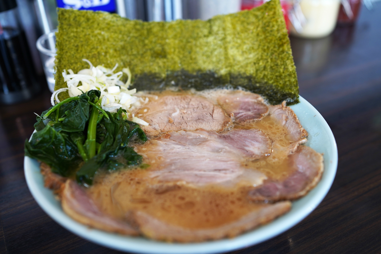 家系よりも好みかも 濃厚旨味系豚骨ラーメンのクォリティに感動 三崎口 ずいずい 美食磁石 Powered By ライブドアブログ