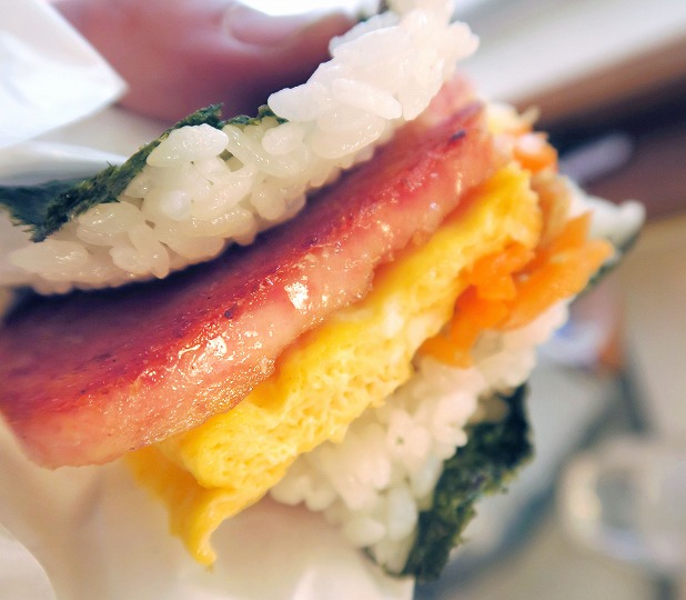 食べてビックリ 心が躍る そんな沖縄ソウルフーがド味わえます 沖縄那覇 ポークたまごおにぎり本店 美食磁石 Powered By ライブドアブログ