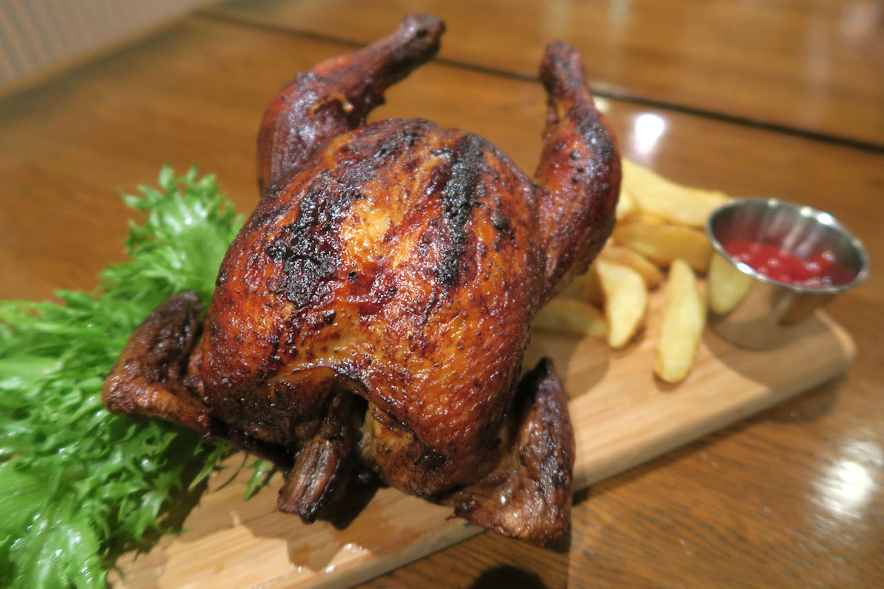 店内は常夏ハワイアン 名物料理のフリチキが美味い 枚方市 Hulichiki フリチキ 美食磁石 Powered By ライブドアブログ