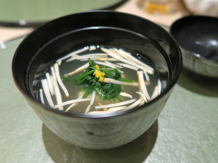 7d858888.jpg