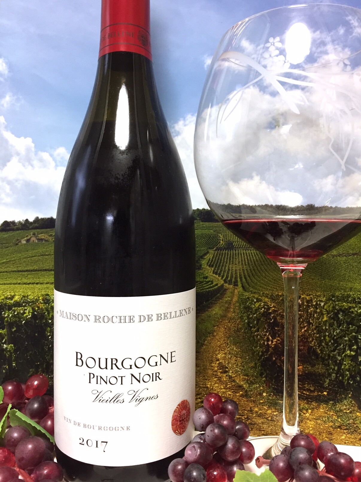 Maison Roche de Bellene Bourgogne Pinot Noir Vieilles Vignes 2017 : Red