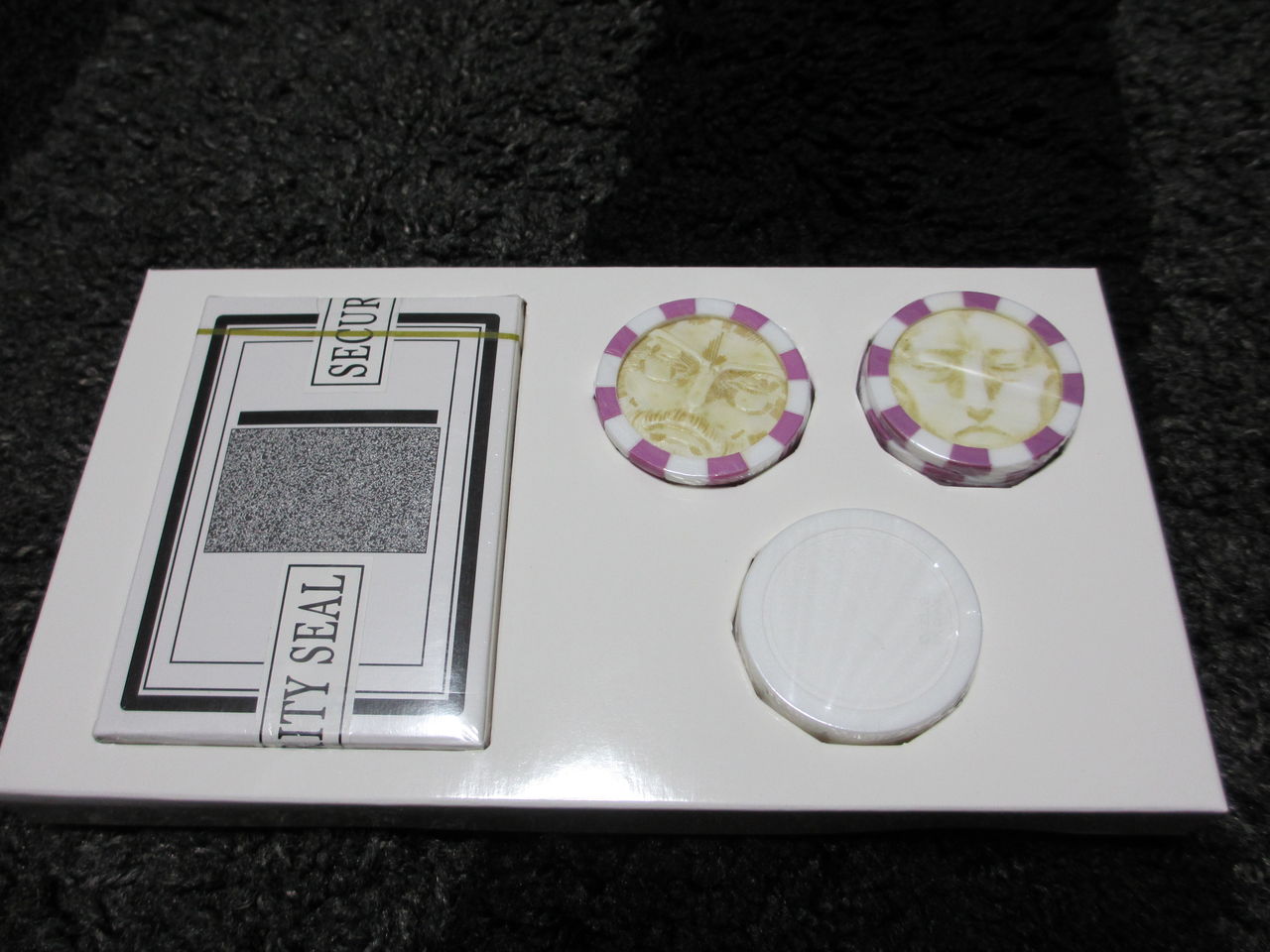 一番くじ ジョジョの奇妙な冒険 第3部～BLACK SIDE～ D賞 ダービーズポーカーセット レビュー : 最高にシビれる！あこがれるゥ！