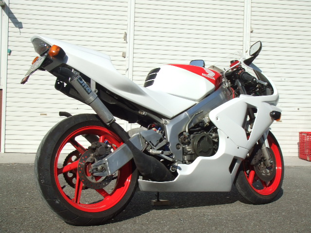 ☆NSR250R「600RR」レプリカ☆～その5～ : 才谷屋ファクトリー最新情報
