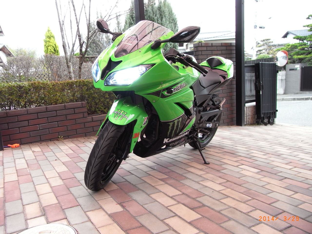 ☆お客様からの投稿画像 08~12Ninja250R「ZX-6Rレプリカ」アッパーカウル
